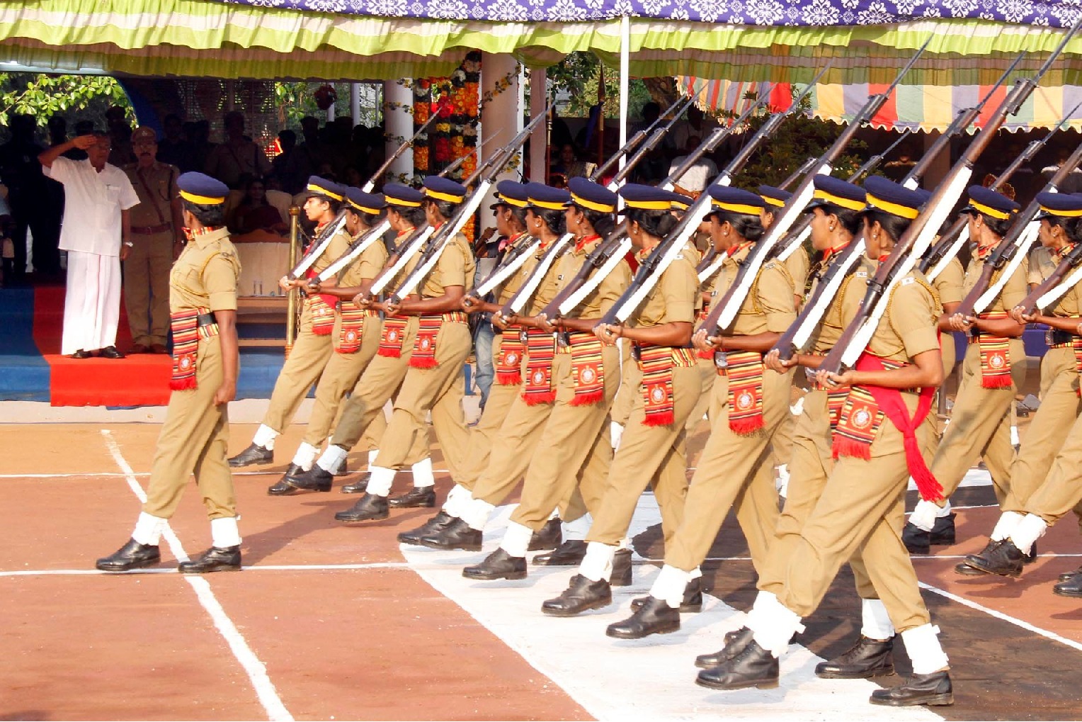 Kerala government decides to hand over charges women officers in all police stations
