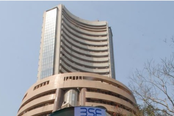 Sensex and Nifty collapses with corona virus fears 