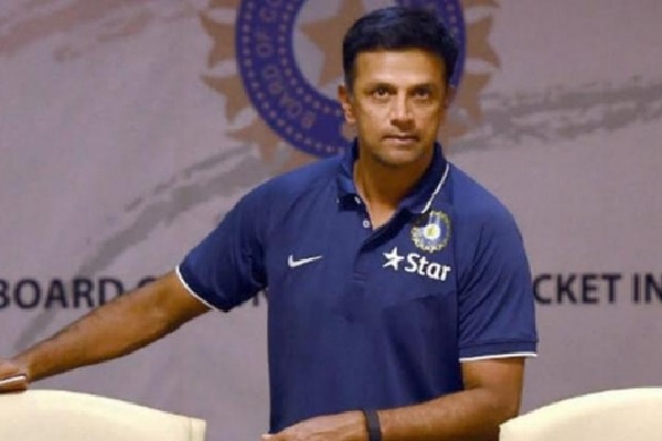 This is the reason why Iam away from social media says Rahul Dravid