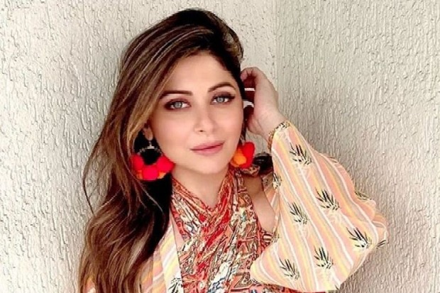 Kanika Kapoor Donates Her Plasma for Treatment of Other Covid19 Patients