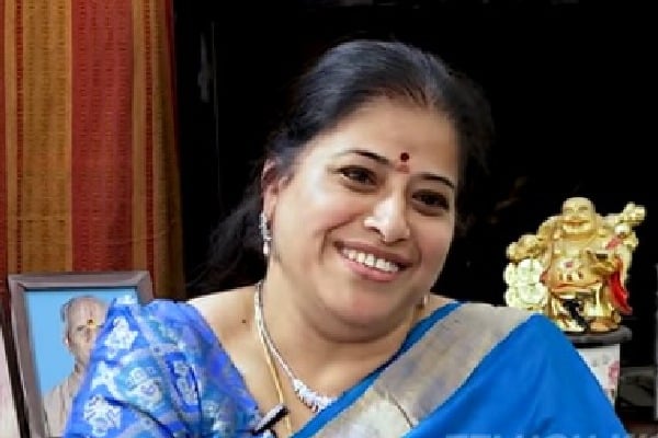  Actress Sudha says she was complimented by NTR
