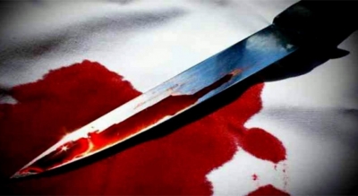 passenger attack woman with knife in hyderabad city bus