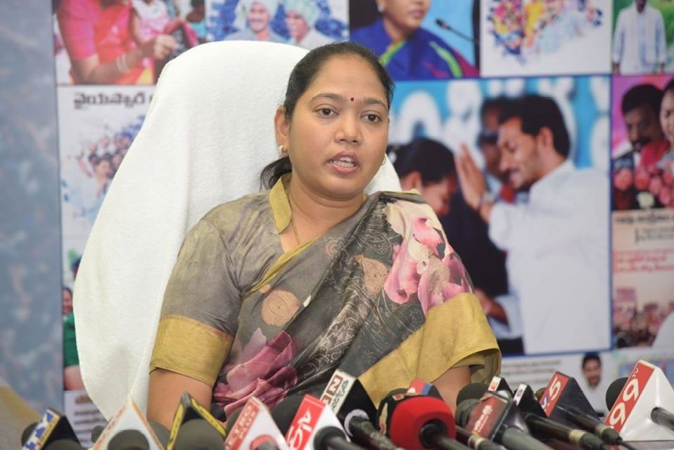 AP Home Minister Sucharita anounces 2 lakhs of compensation to the victims