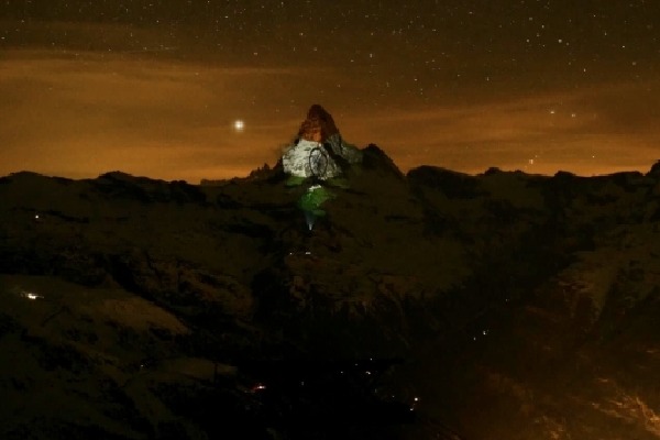 Switzerland projects India tri colour flag on Matterhorn mountain 