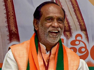 Telangana BJP Chief Asks KCR did he know about Constitution