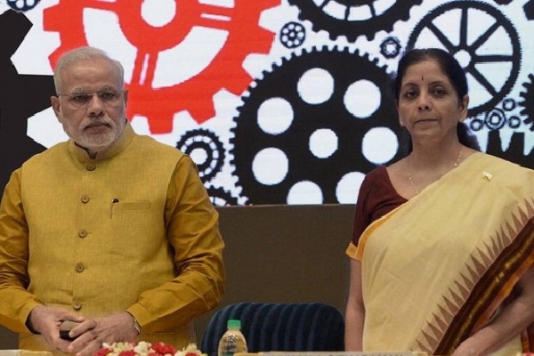 Nirmala Seetaraman Meets Narendra Modi over Lockdown