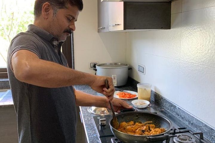 Revant reddy Cooks for his wife geetha