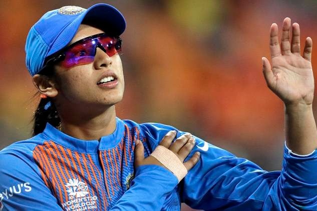 Team needs to be left alone and it is time to introspect says Smriti Mandana