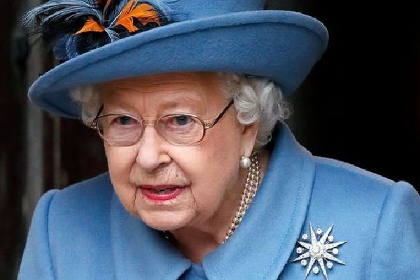Queen Elizabeth II shifted out of Buckingham Palace to Windsor Castle