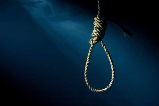 Couple Hanged self in Hyderabad