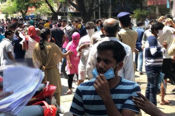 Hyderabad Police Issue passes to Hostlers