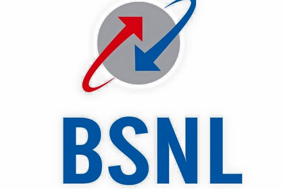 BSNL offers free broadband to new customers