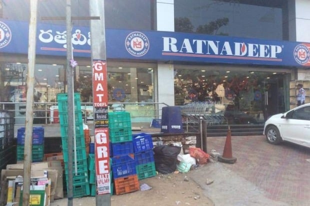 Ratnadeep Supermarket Sease by GHMC