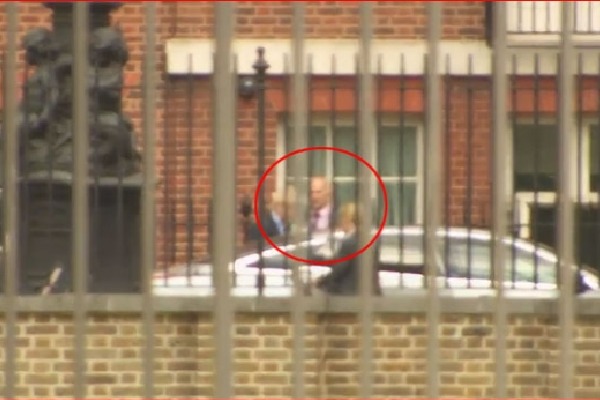 British PM Boris Johnson Hospitalised 10 Days After Testing Positive
