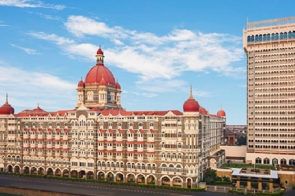 Mumbai Taj Mahal Hotel Employees Gets Corona Positive