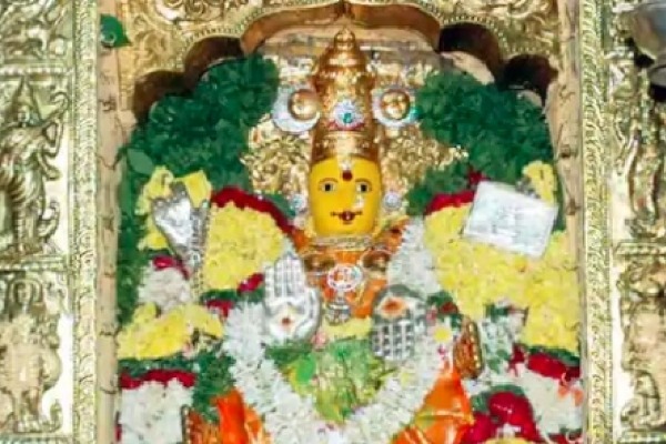 Vijayawada Kanaka Durga temple going to allow devotees