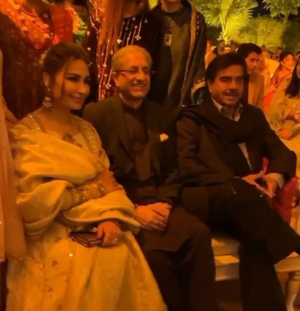 Shatrughan Sinha attends a wedding in Pakistan 