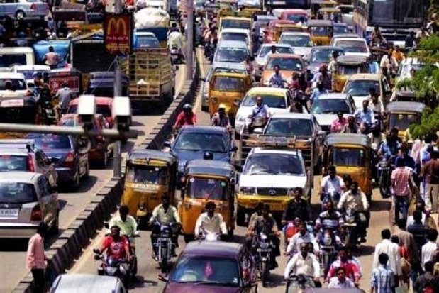Heavy Traffic in Hyderabad after Lockdown Exemptions