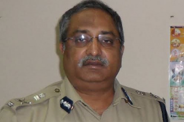 AP government continues suspension orders on AB Venkateswara Rao