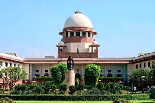 Nirbhaya Convicts filed petition at Supreme court for final Chance