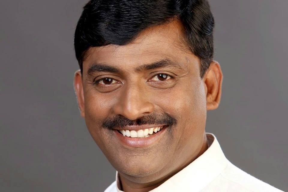 Bjp leader Muralidhar rao clarifies about NRC