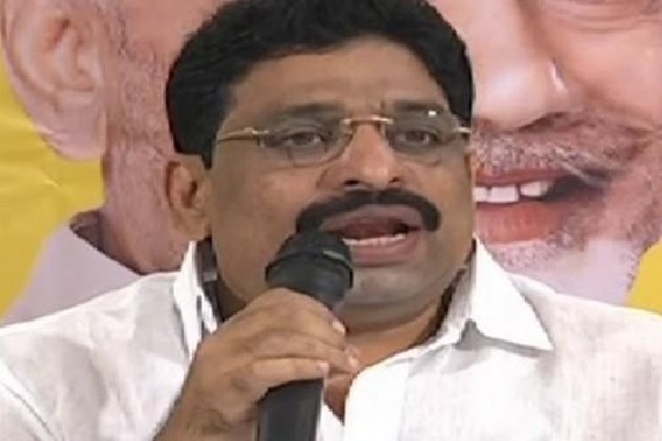 TDP Leader Budda Venkanna ironies Ap is suffering from Jagarona virus
