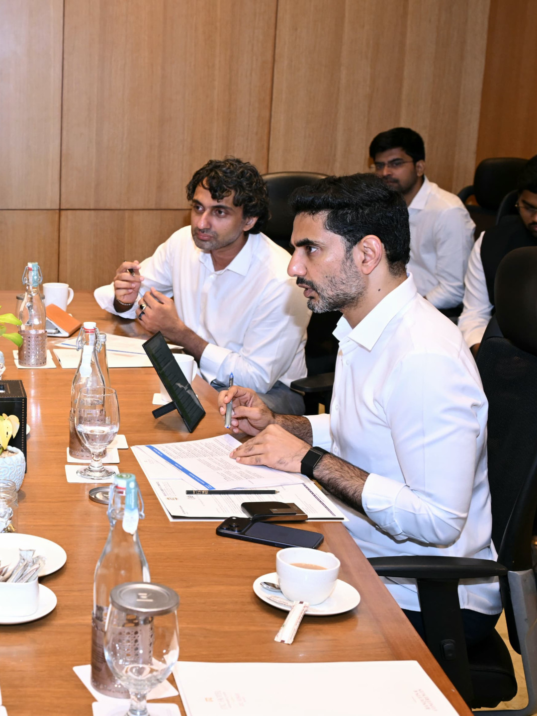 కోల్‌కతాలో నారా లోకేశ్ జోరు... 5 గంటల వ్యవధిలో ఏకంగా 17 సమావేశాలు!