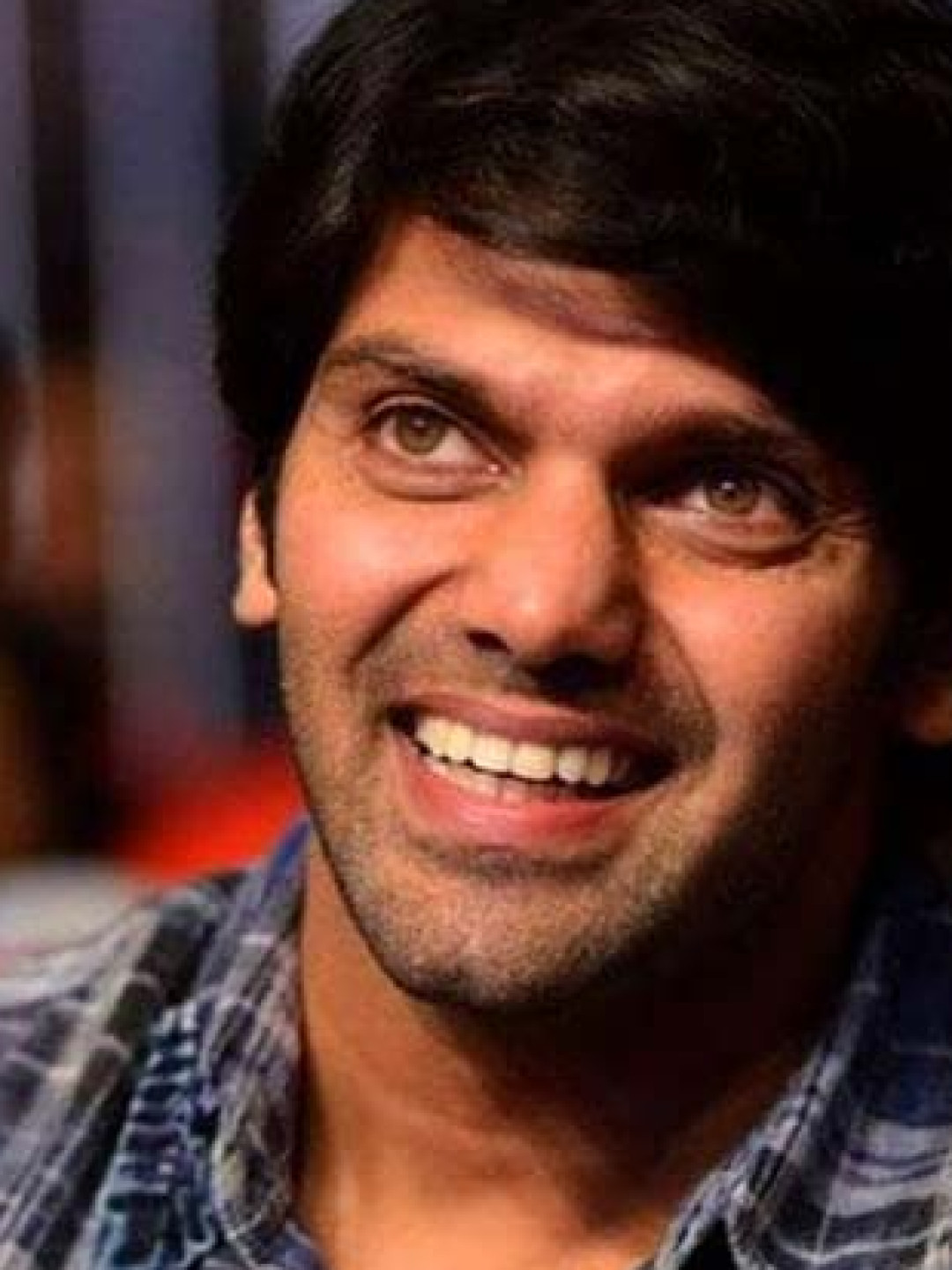 తమిళ  హీరో ఆర్యపై హైదరాబాద్‌లో చీటింగ్ కేసు.. రూ.1.80 కోట్ల బకాయిల వివాదం