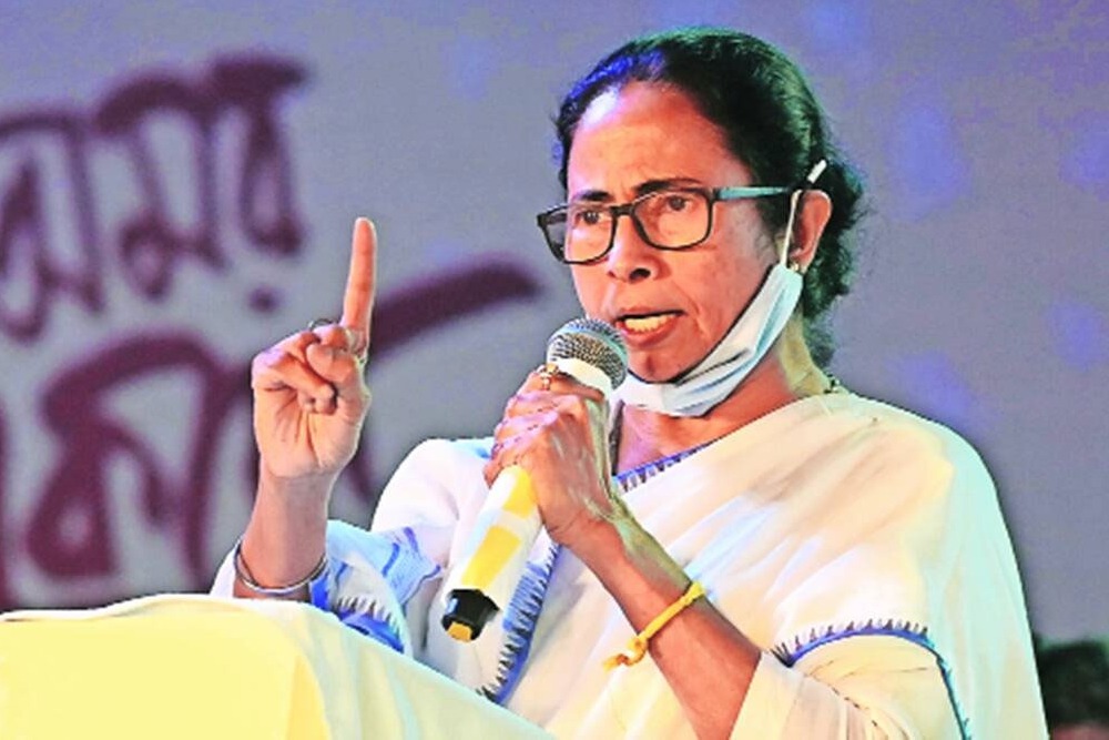 west bengal CM mamata banerjee declares assets