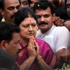 Sasikala inaugurates AIADMK golden jubilee celebrations, calls for unity