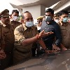 Priyanka Gandhi detained on way to Agra