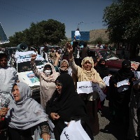 Afghan women protest against restrictions imposed by Taliban