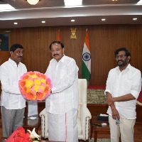 Somireddy shares moments with Vice President of India Venkaiah Naidu
