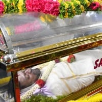 Puneeth Rajkumar to be laid to rest beside his father's grave in Bengaluru