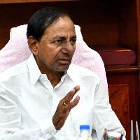 Youth Congress protest at Telangana CM's residence over jobs