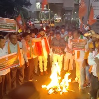 BJP Kisan Morcha leaders fires on CM KCR