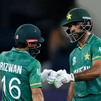 Pakistan registers huge score against Australia