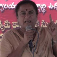 POW Sandhya demands to release her husband
