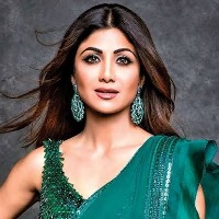 Shilpa Shetty clears the air on FIR filed against Raj Kundra and her