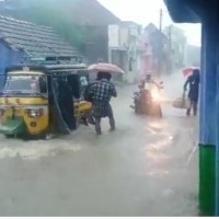 Rains started in Tamilnadu as IMD issues red alert 
