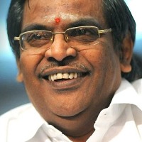 Noted Telugu lyricist Sirivennela Seetharama Sastry passes away