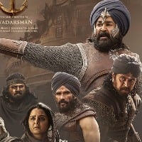 Marakkar Trailer Released