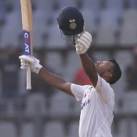 IND vs NZ, 2nd Test: Agarwal's ton takes India to 221/4 at stumps on Day 1