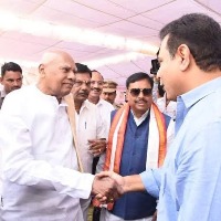 KTR Recollects Old Memories With Roshaish