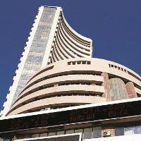 Sensex losses 949 points