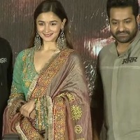 My First Scene In RRR with NTR Says Alia