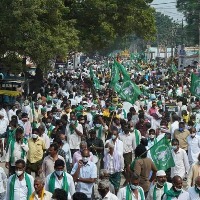 Maha Farmers Support Amaravati Farmers Agitation