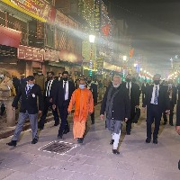 PM Modi holds late night inspection