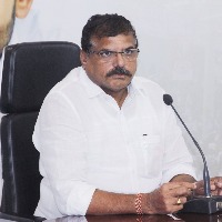 Botsa comments on Farmers meeting in Tirupati