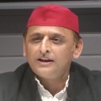 Akhilesh Yadav alleges their phone are being tapped by CM Yogi Adithyanath